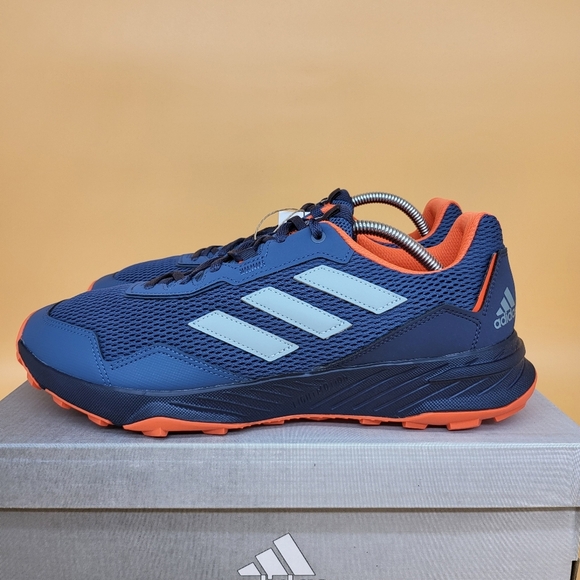 New Adidas Terrex Tracefinder Men's Trail Runner Shoes Size 11.5 - Picture 1 of 8